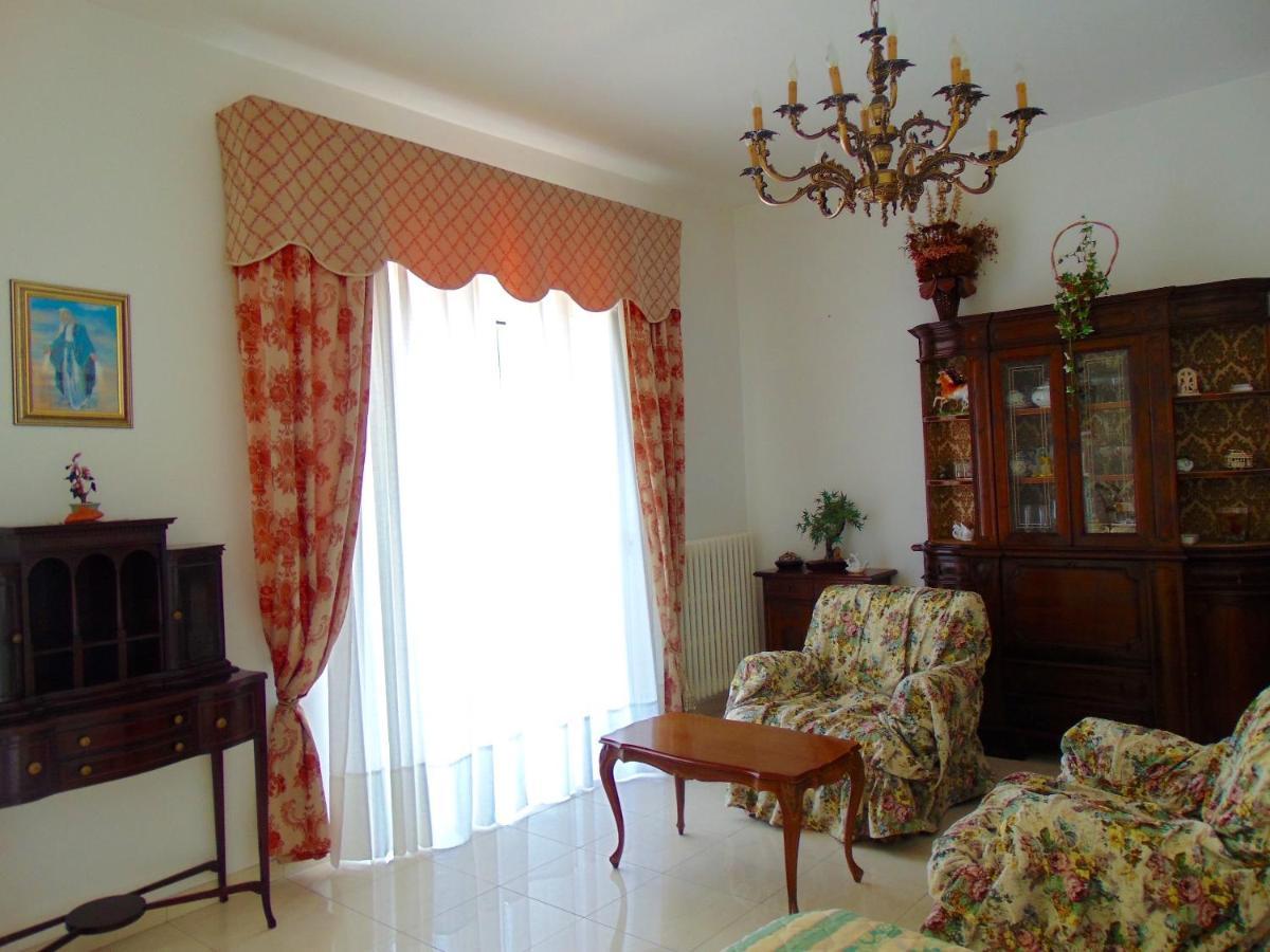 Ferienwohnung N019 - Numana, Prestigioso Quadrilocale Vista Mare Exterior foto